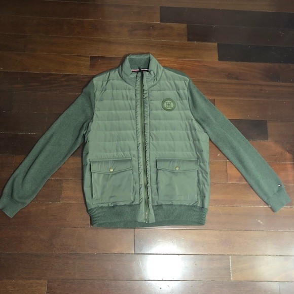 Tommy Hilfiger Other - Men’s Tommy Hilfiger jacket quilted light weight